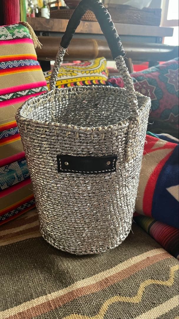 meongblue シルバー バッグ