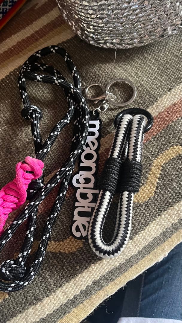 meongblue シルバー バッグ