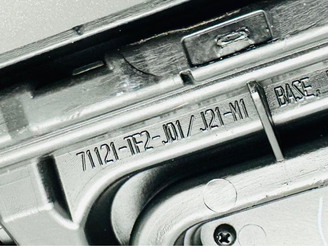 フィット HV ハイブリッド フロントグリル ラジエーターグリル