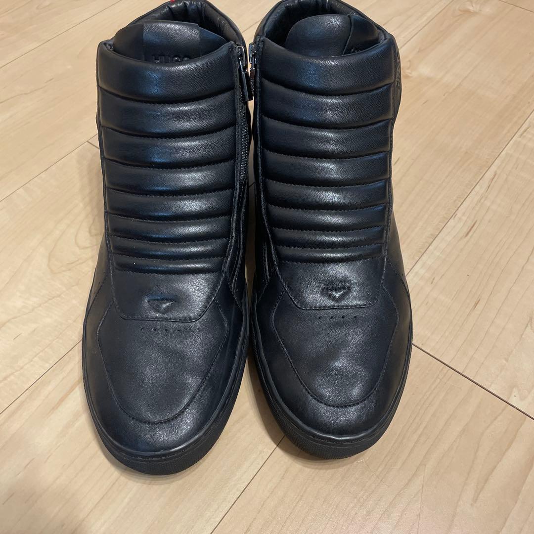 り*き様 HUGO BOSS レザースニーカー　EU44 US11