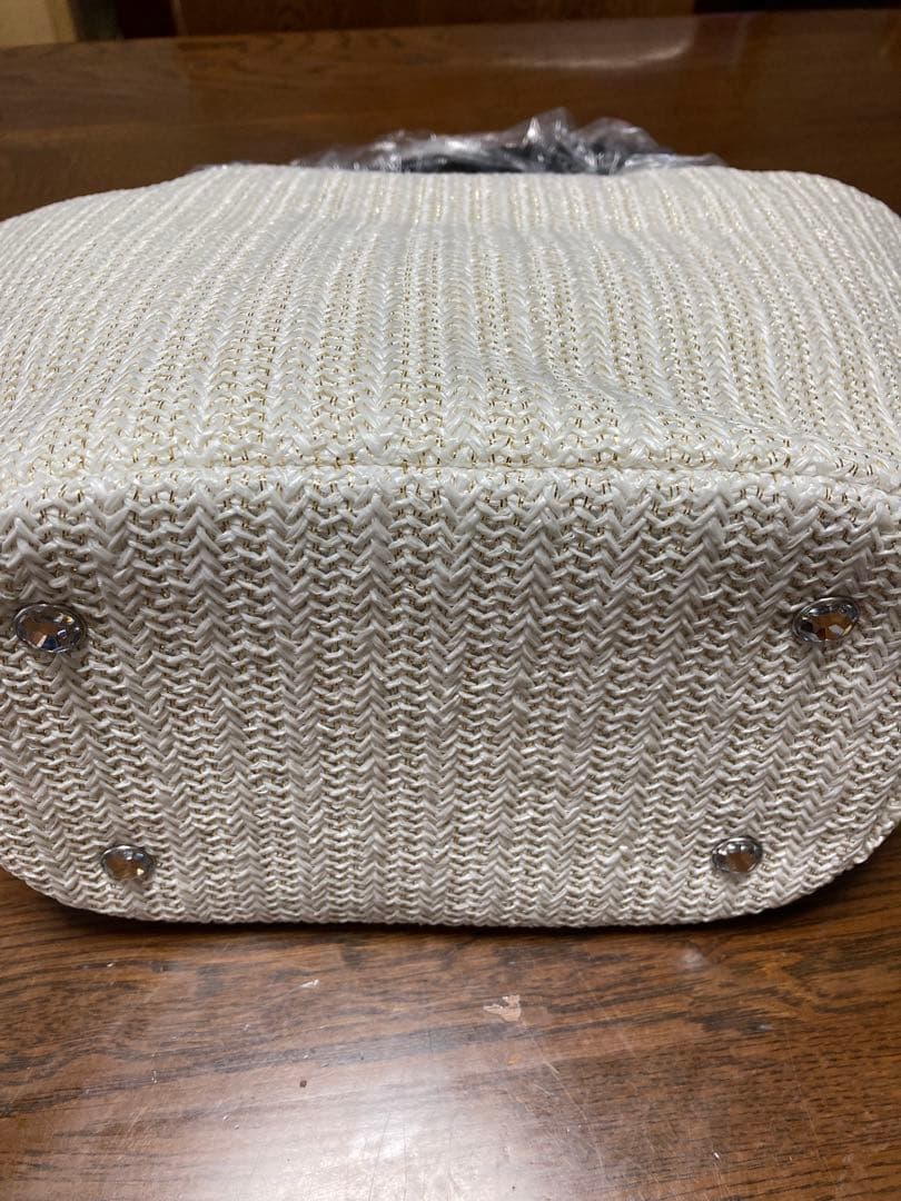 【お値下げ】新品未使用　Think bee! Just Heart かごバッグ