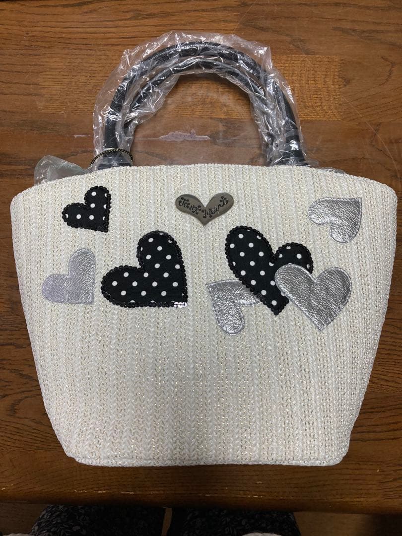 【お値下げ】新品未使用　Think bee! Just Heart かごバッグ