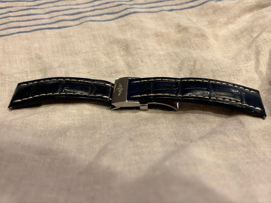 夏限定割引！⭐️純正⭐️生産終了⭐️ブライトリング　クロコダイルベルト　バックル付き