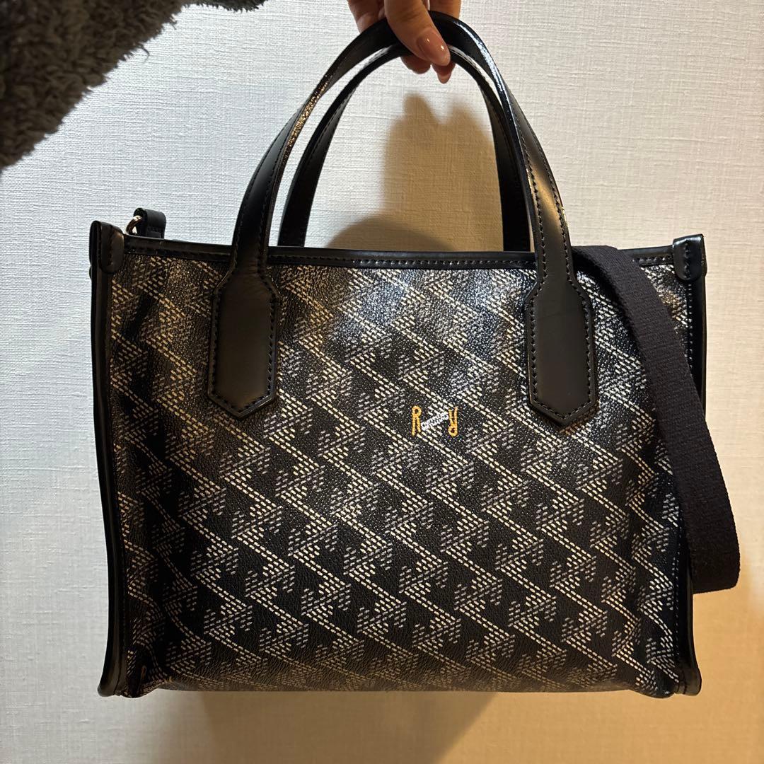 レザレクション　ラウニス　スクエアミニ