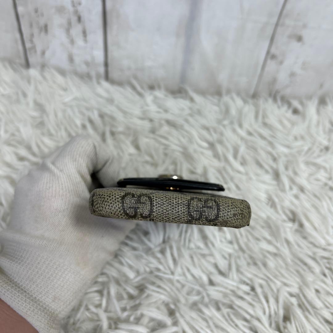 GUCCI インターロッキング　GGスプリーム　iPhoneケース　レザー