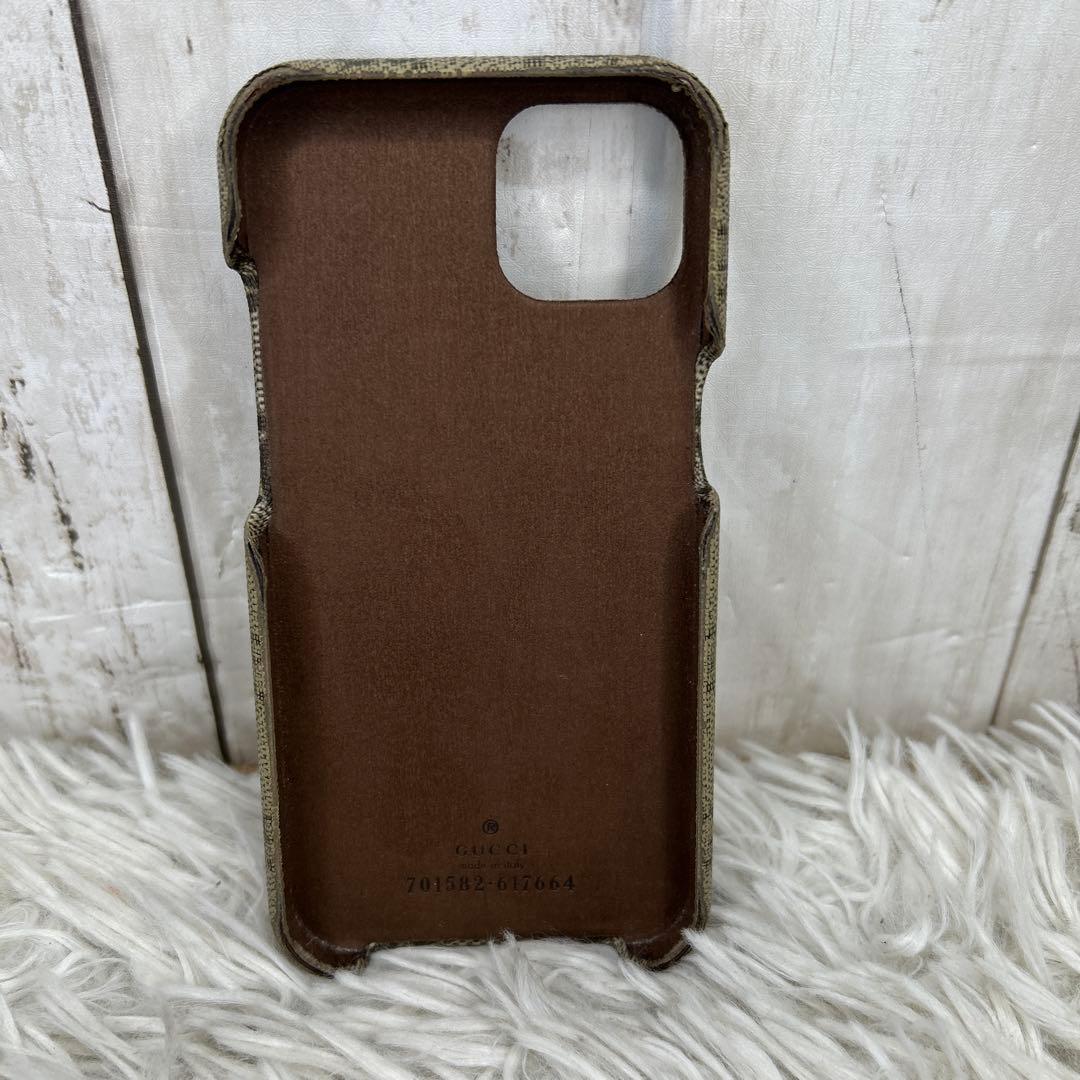 GUCCI インターロッキング　GGスプリーム　iPhoneケース　レザー