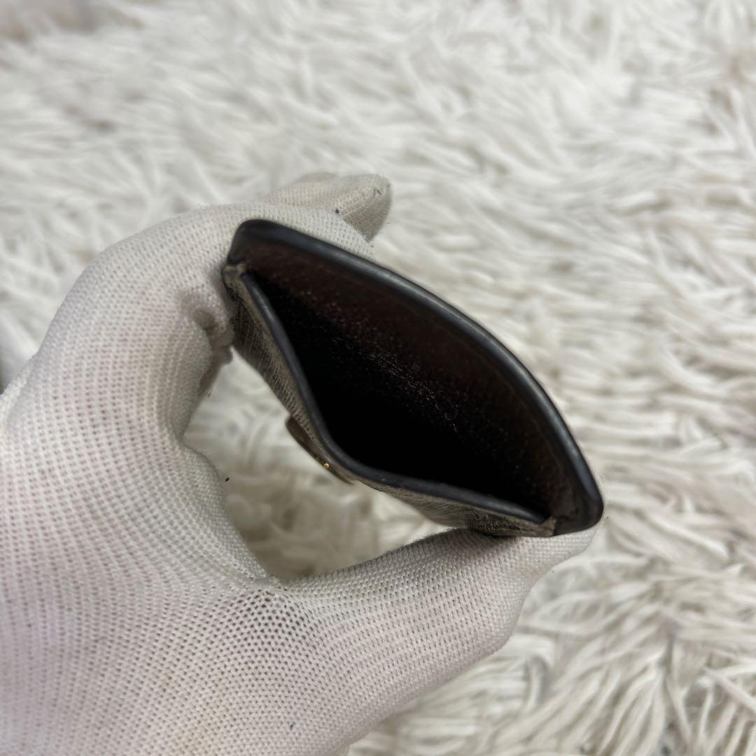 GUCCI インターロッキング　GGスプリーム　iPhoneケース　レザー