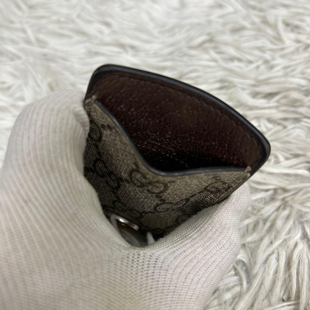 GUCCI インターロッキング　GGスプリーム　iPhoneケース　レザー