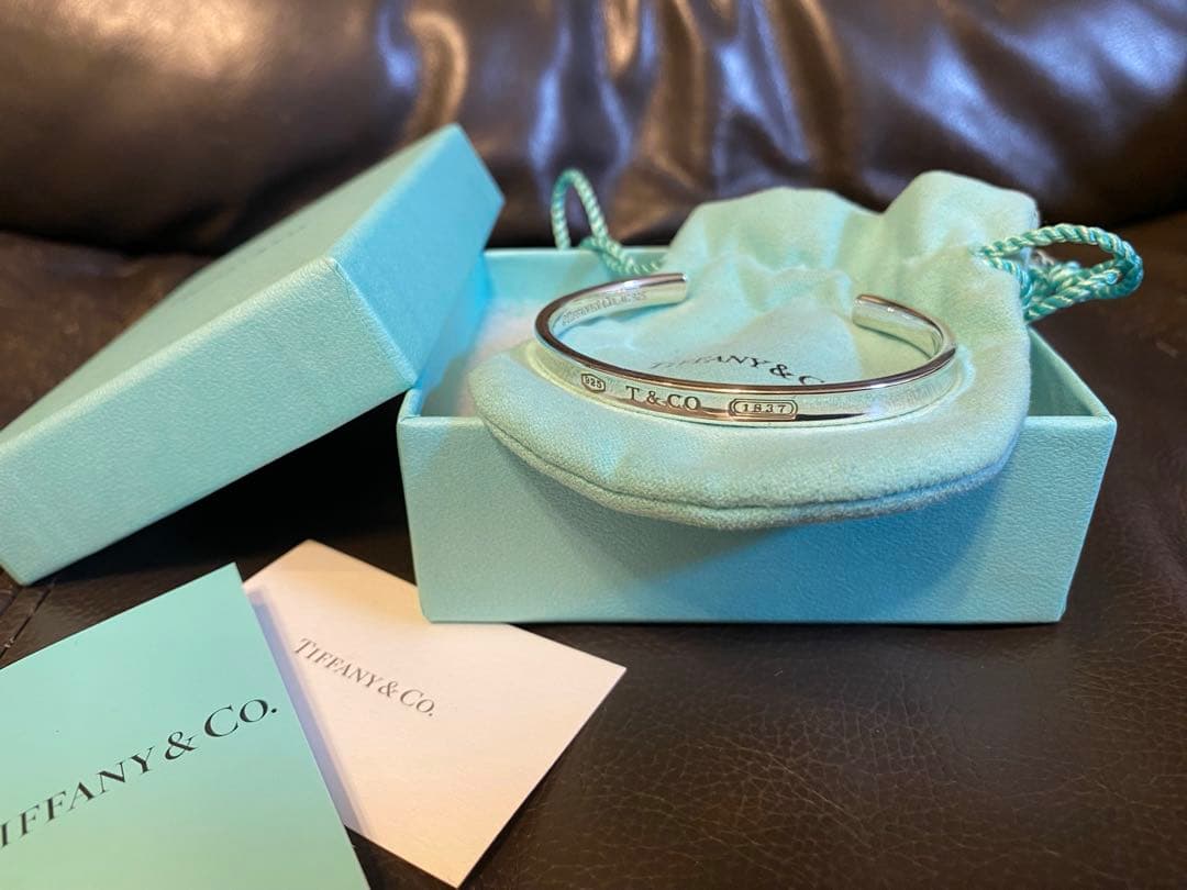 みんちゃん専用【確実正規品】ティファニー Tiffany カフ ナロー バングル