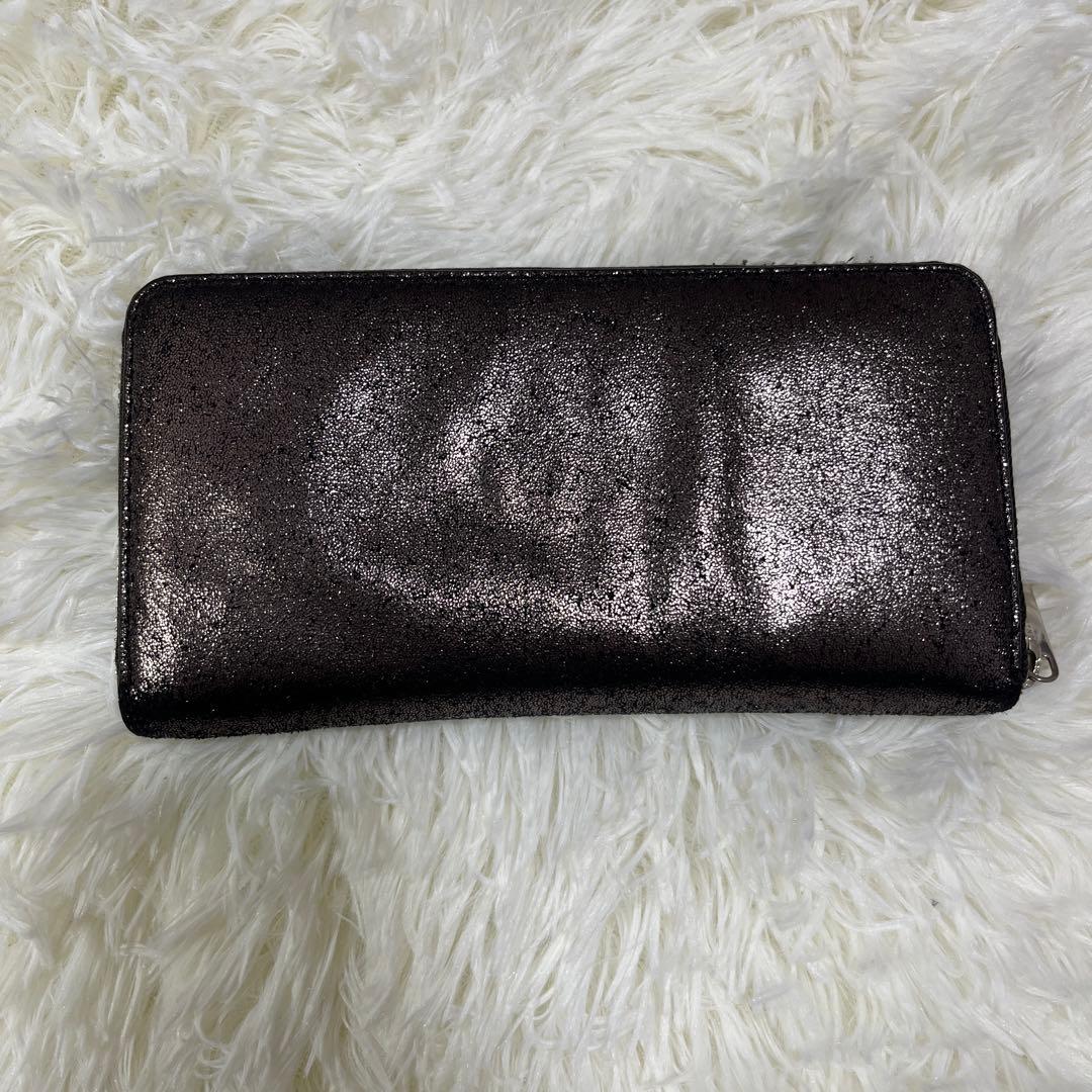 【新品】✨STELLA McCARTNEY ✨星柄エンボス 長財布