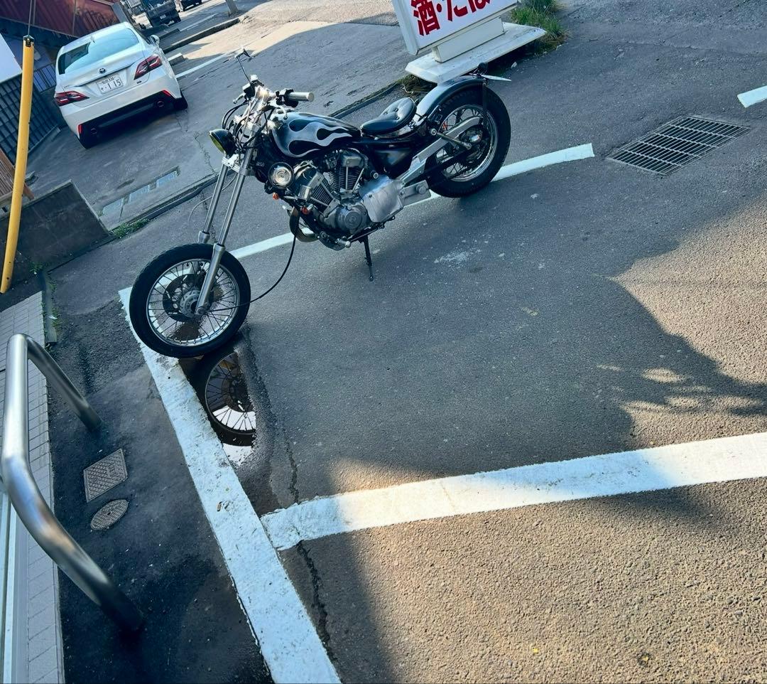 ビラーゴ250 タンク　ＫＺ