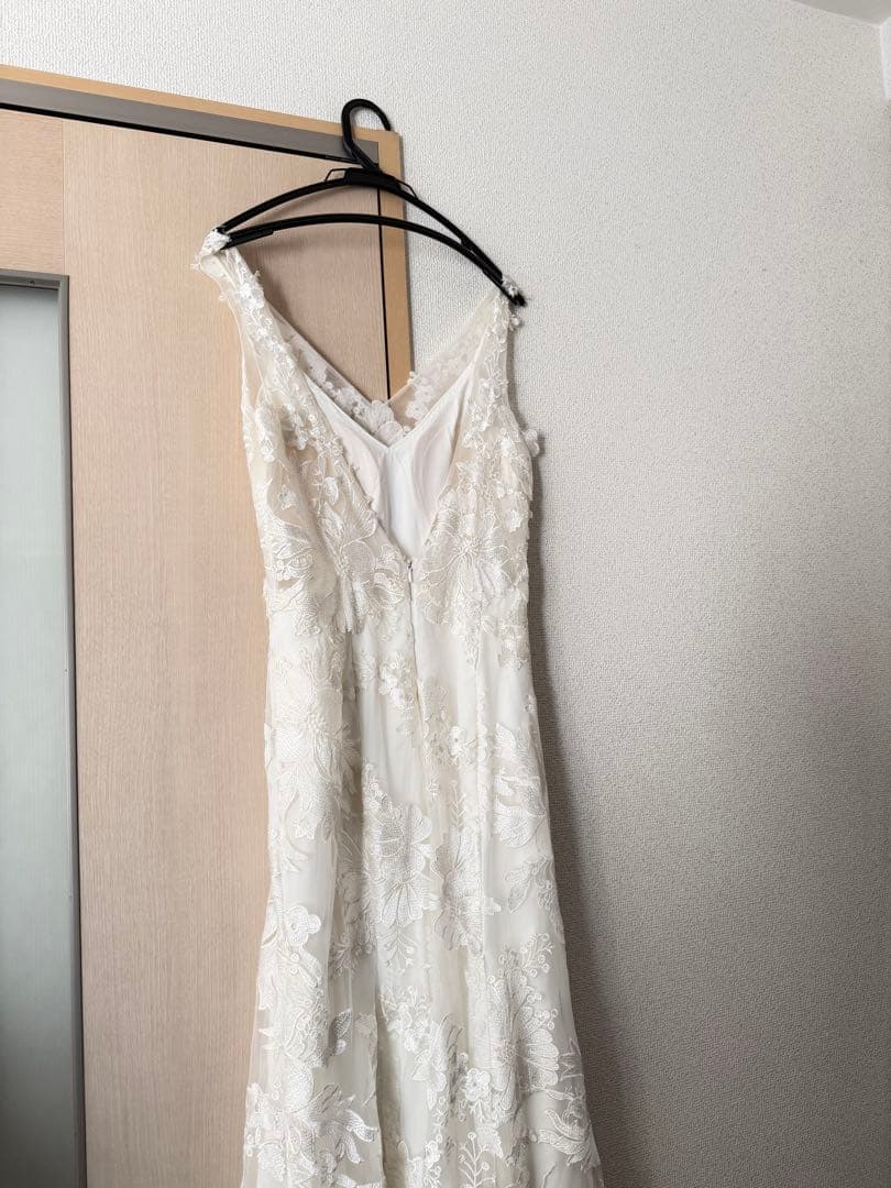 週末値下げ　DRESSPRODUCTION 刺繍レース　ソフトマーメイド　結婚式