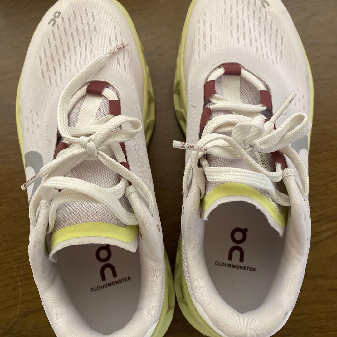 On Cloud monster クラウドモンスター　23.5cm