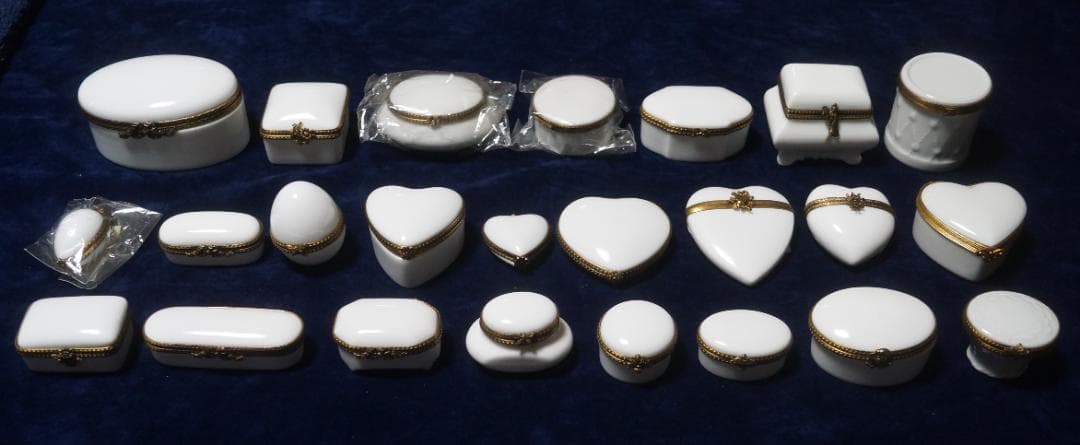 リモージュ白磁ＢＯＸ等４１点