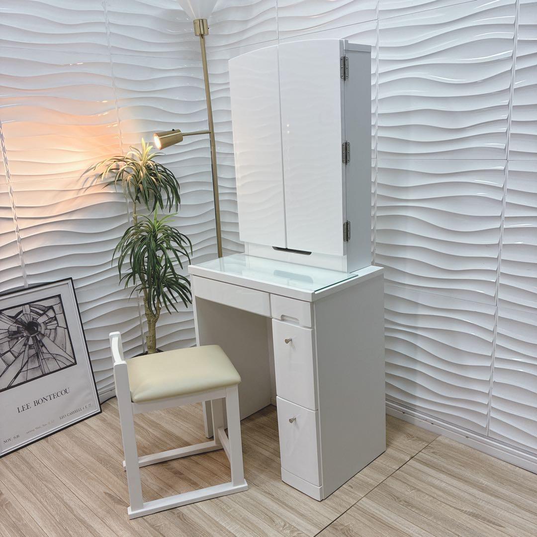 ◇大阪府 神戸市 配達料無料！◇ニトリ◇三面鏡ドレッサー◇チェアセット◇