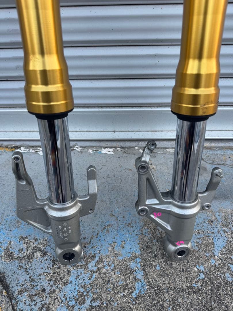 CBR250RR mc51 2022年式フロントフォーク