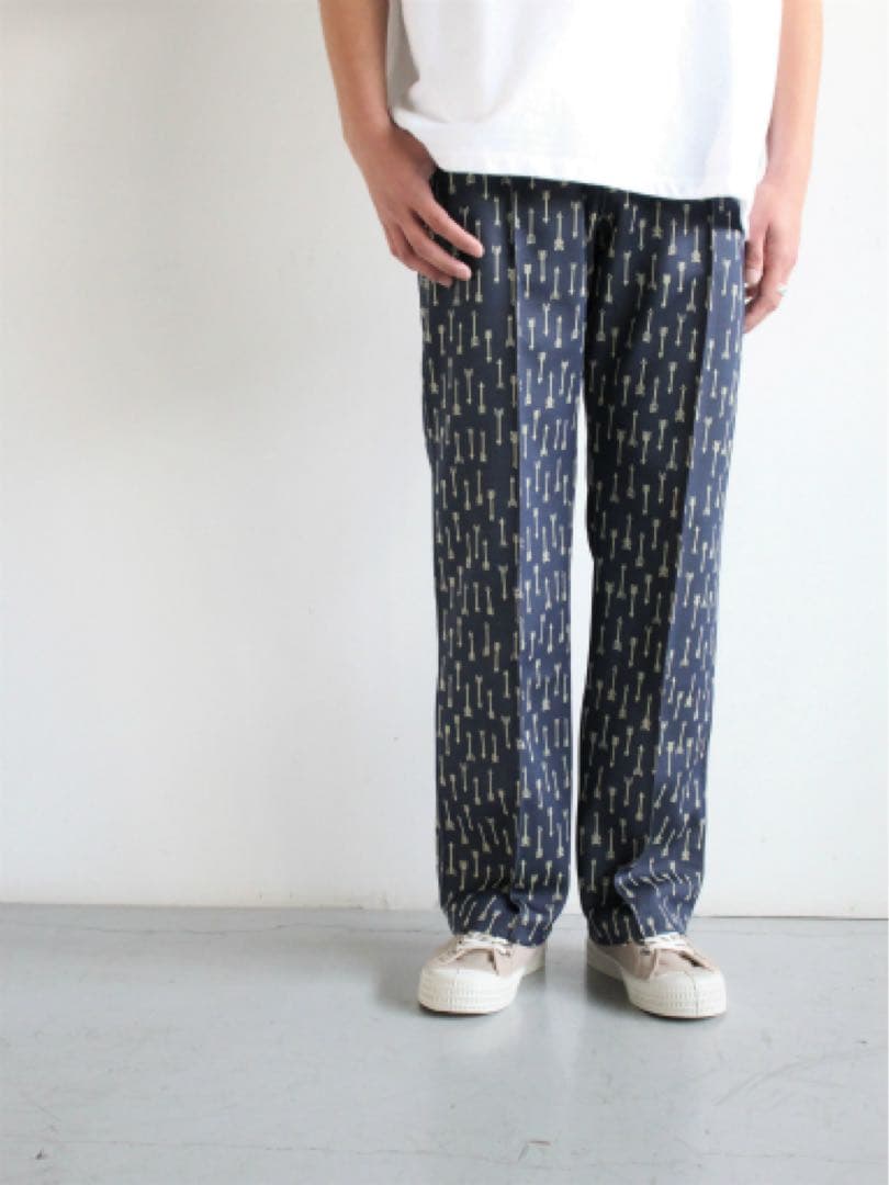 【最終値下げです】Needles ニードルス　トラックパンツ　アロー柄