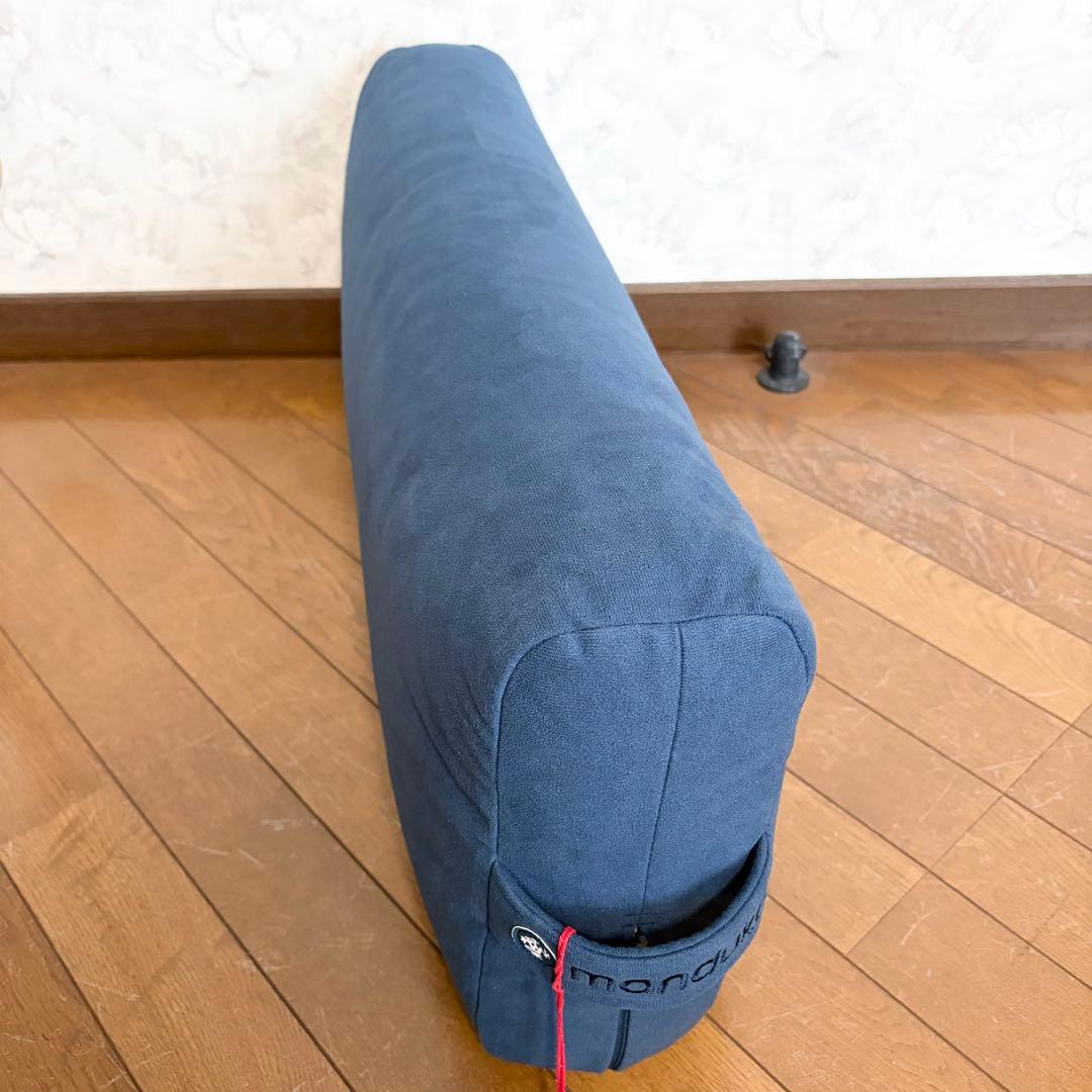 ⭐︎タグ付⭐︎マンドゥカ エンライト ボルスター ヨガクッション ミッドナイト