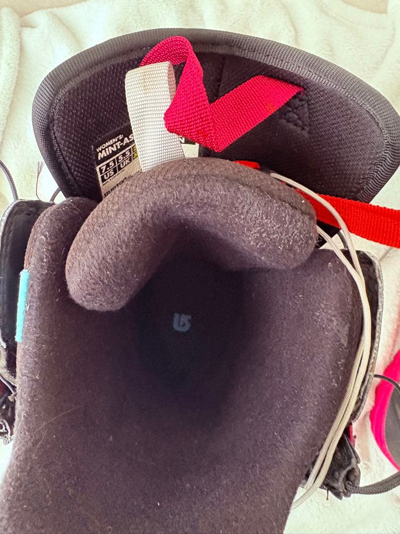 BURTON MINT ASIAN FIT レディース ブーツ 24.5cm