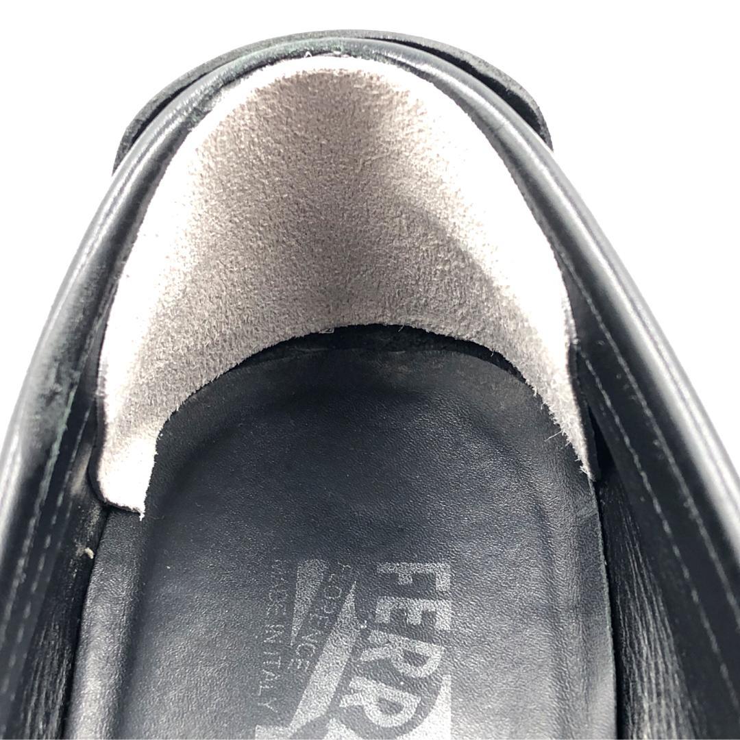 SALVATORE FERRAGAMO 8EEE ローファー ガンチーニ 黒
