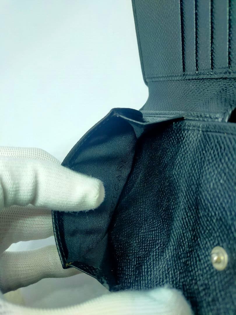 BVLGARI メンズ二つ折り財布 美品　小銭入れあり