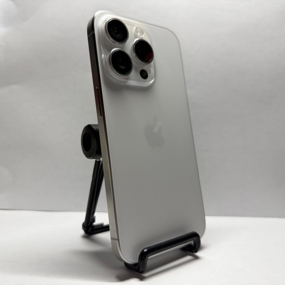 【美品】iPhone 15Pro 256GB SiMフリー