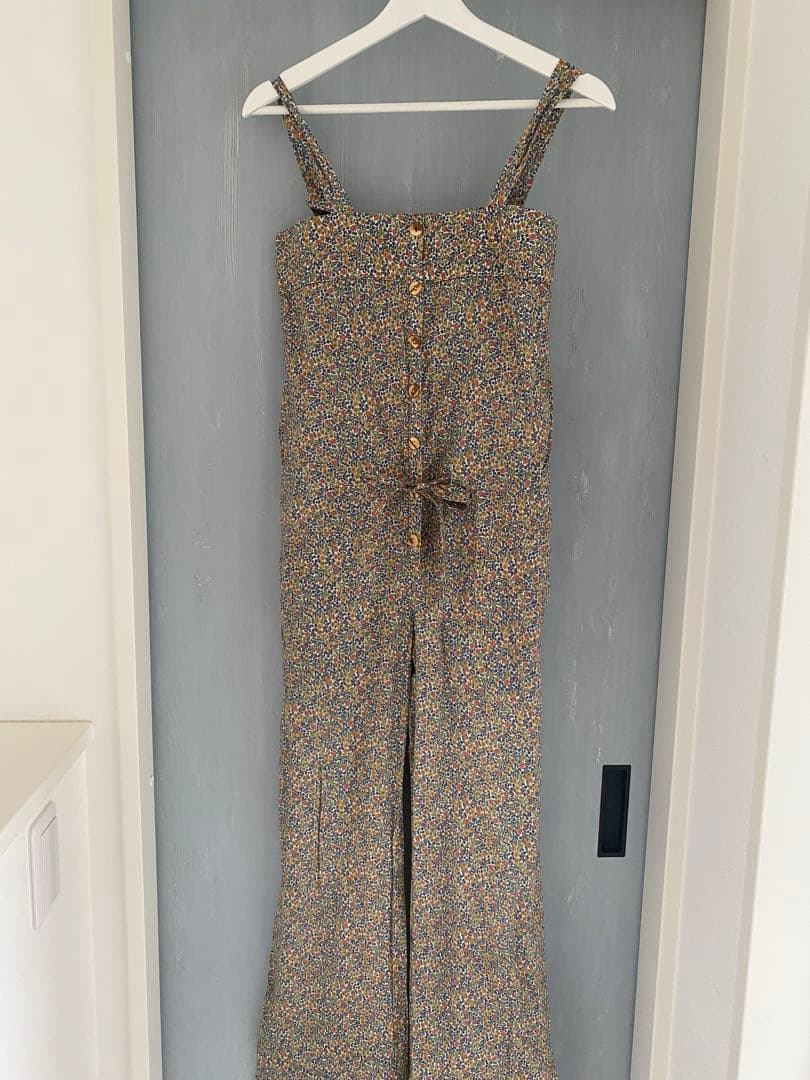 こぽんA.P.C. ×リバティサロペット フラワーコンビネゾンお値下げ可