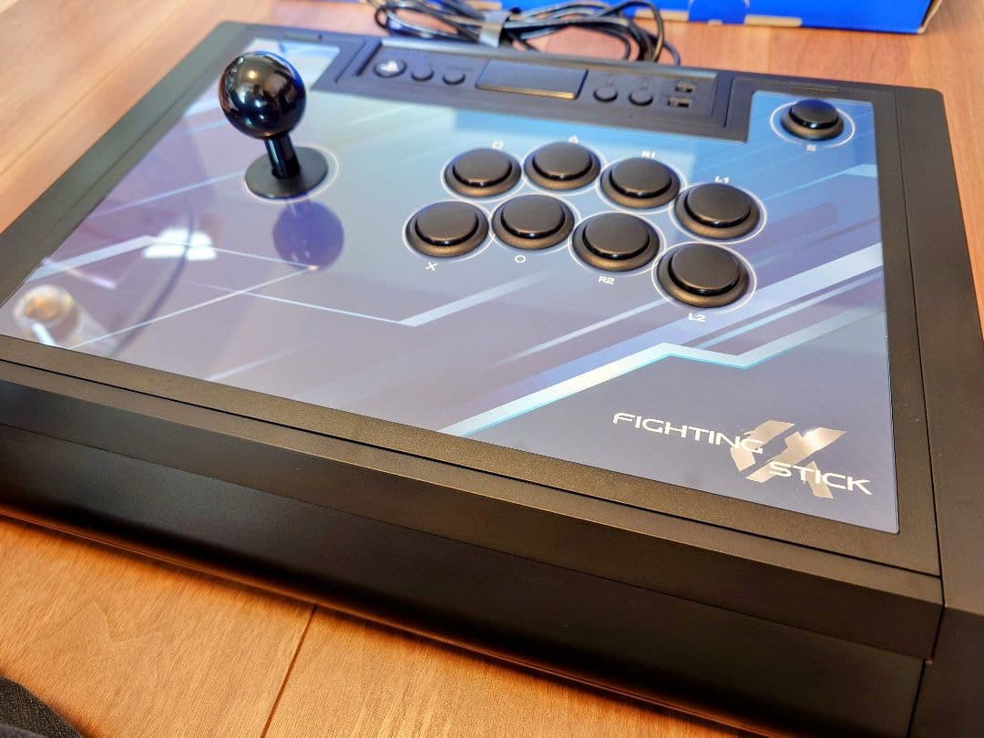 （ほぼ新品) HORI ファイティングスティックα 　SPF-013