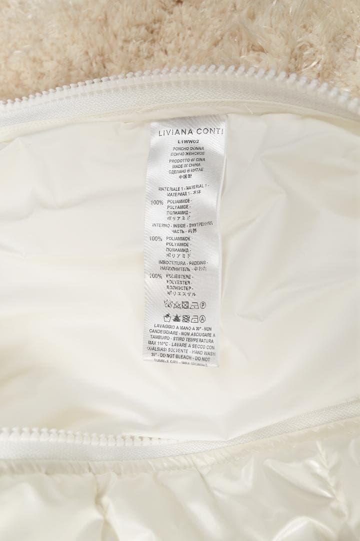 LAVIANA CONTI　ケープ　ポンチョ　中綿