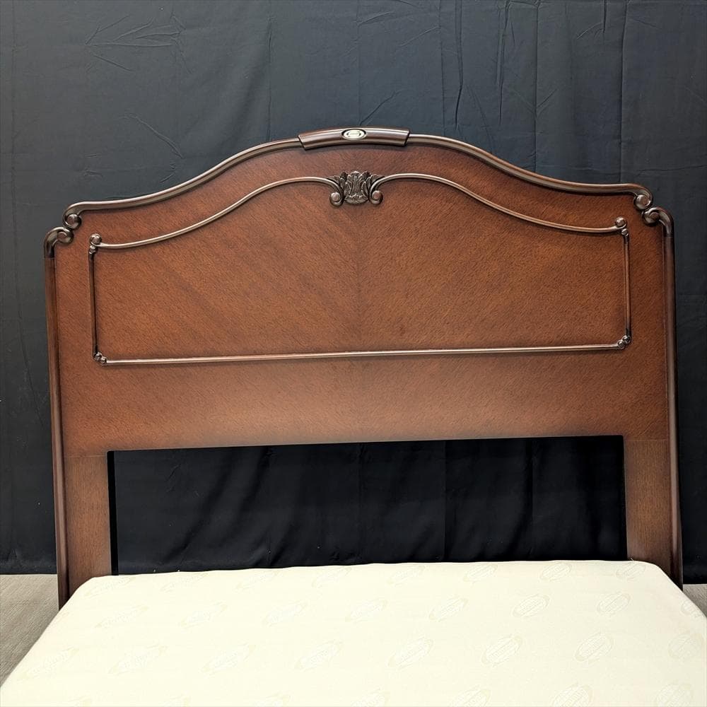 展示品　シモンズ　セミダブル　ベッドフレーム　ヘッドボード　ボトムクッション