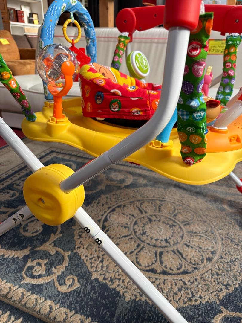 ジョイパレット　ジャンパルー　元気いっぱい！アンパンマンベビージャンパー