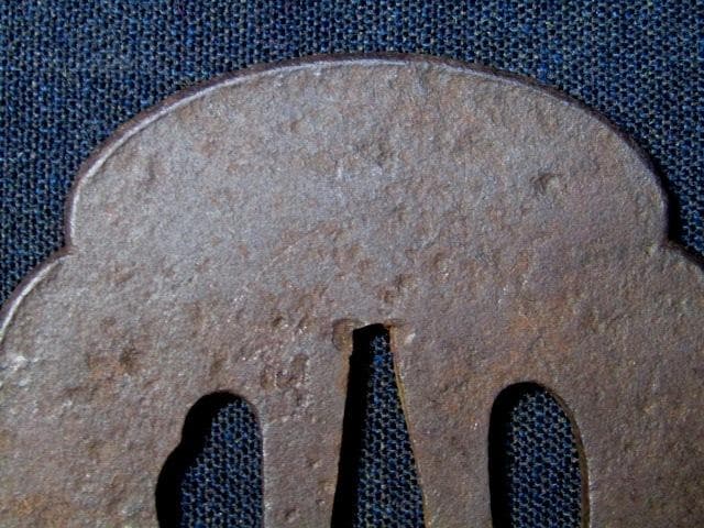 03★武具　刀装具　刀　脇差　鉄鍔　木瓜型　釣り人笠金象嵌　箱付★