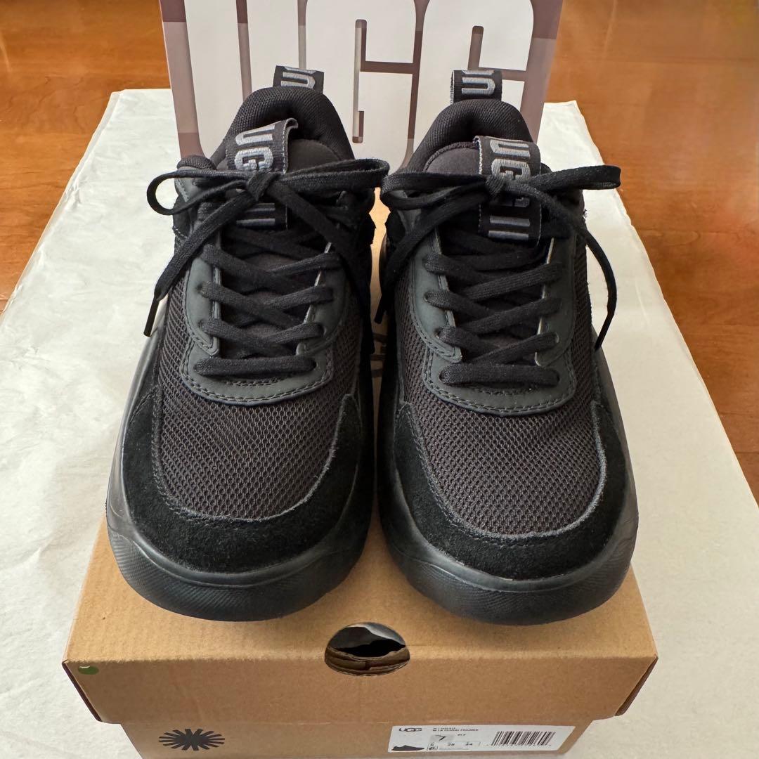 値下げ UGG アグ LA CLOUD TRAINER 厚底 スニーカー 黒