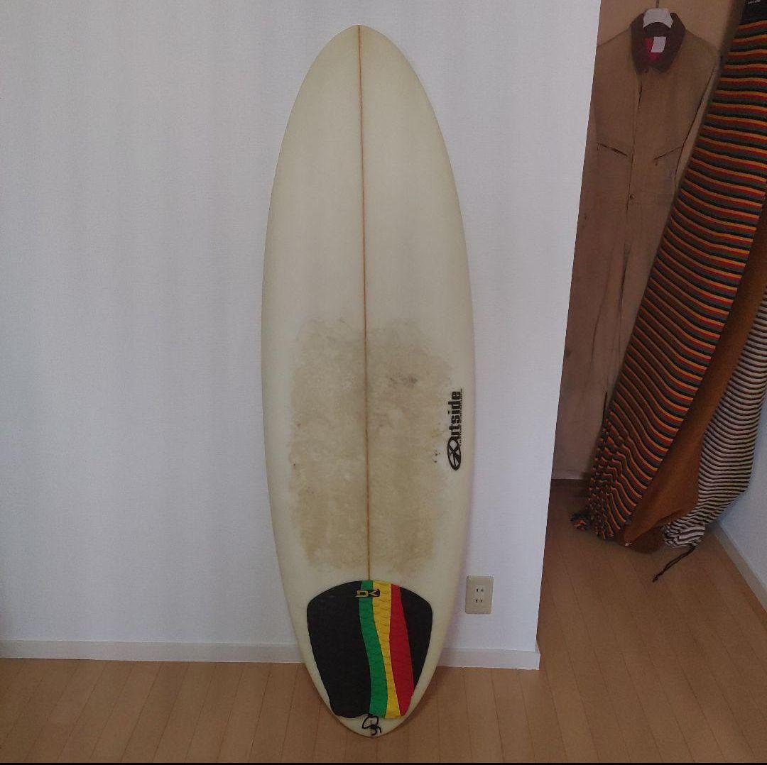 outside アウトサイド 5'4 ショートボード トライフィン ケース付き