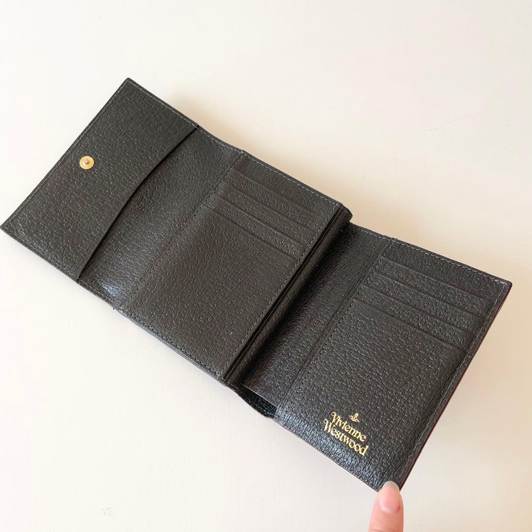 まだまだ使える❤︎ ヴィヴィアン ウエストウッド EXECUTIVE 二つ折り財布