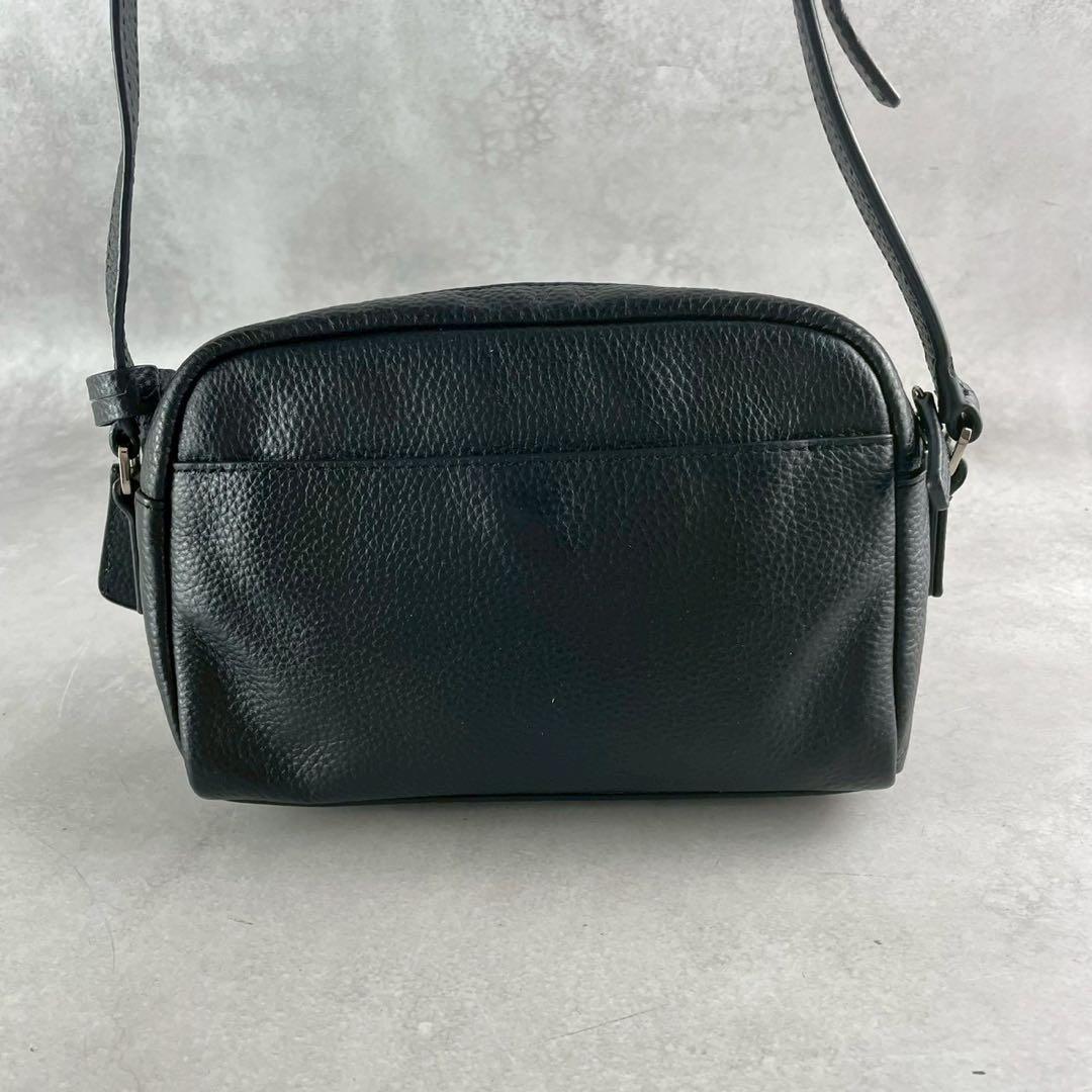 ✨美品✨アニエスベー　ショルダーバッグ　エンボスロゴ　レザー　ブラック