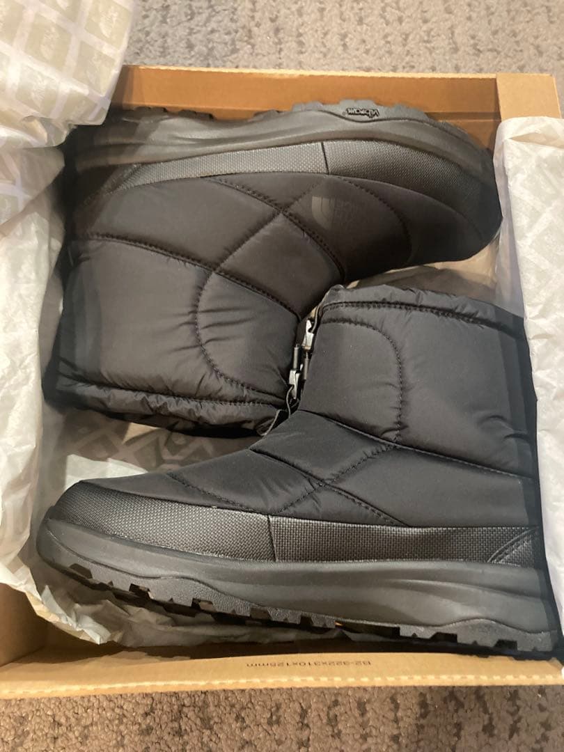 H*T様 ノースフェイス Nuptse Bootie WP VII Short