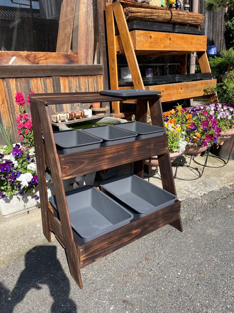 メダカ飼育ラック中　ケース付