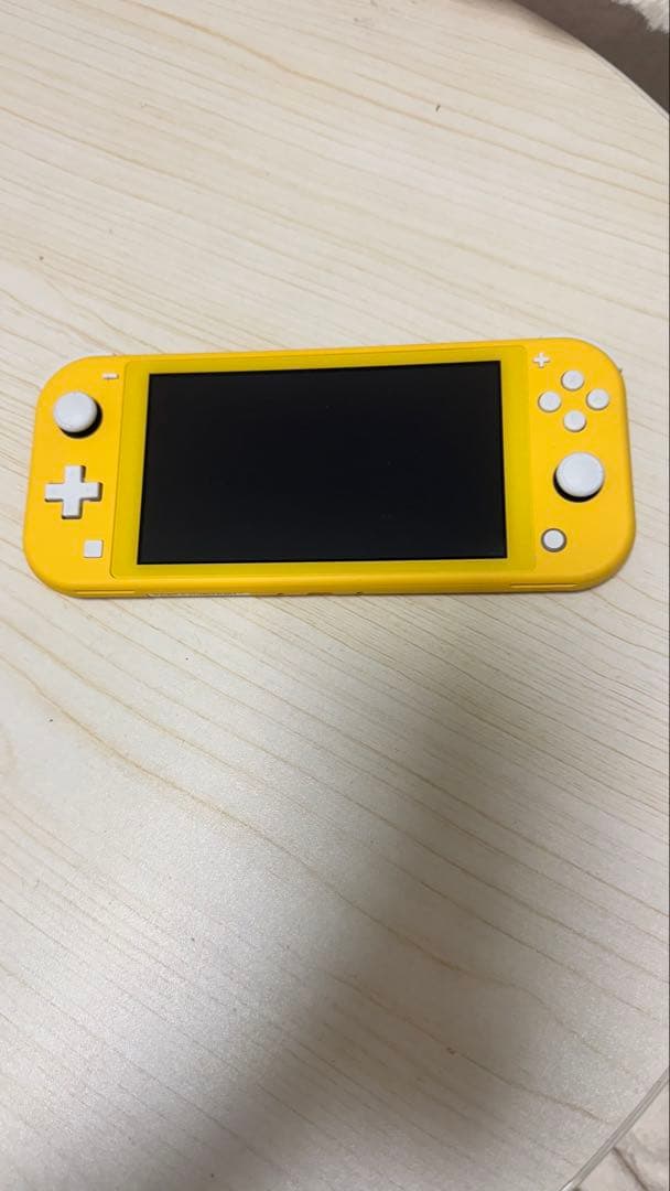 Nintendo Switch Lite イエロー ジャンク品