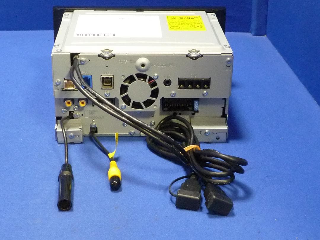 最新地図2025年秋版ハンズフリー通話MDV-S706W カーナビ本体セット