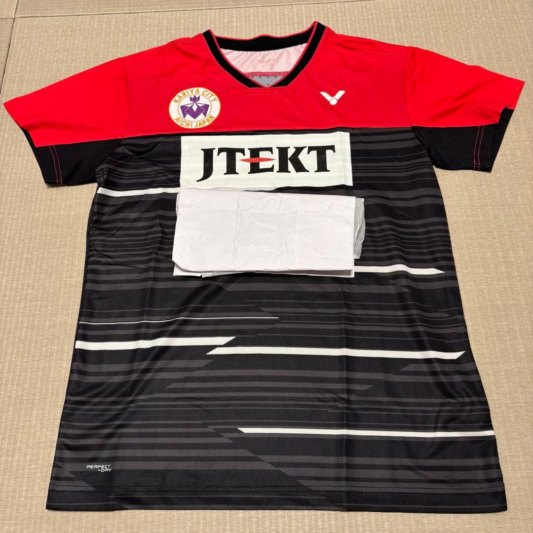 【選手支給品】Lサイズ　ウェア　ビクター　ヨネックスユニフォームバドミントン