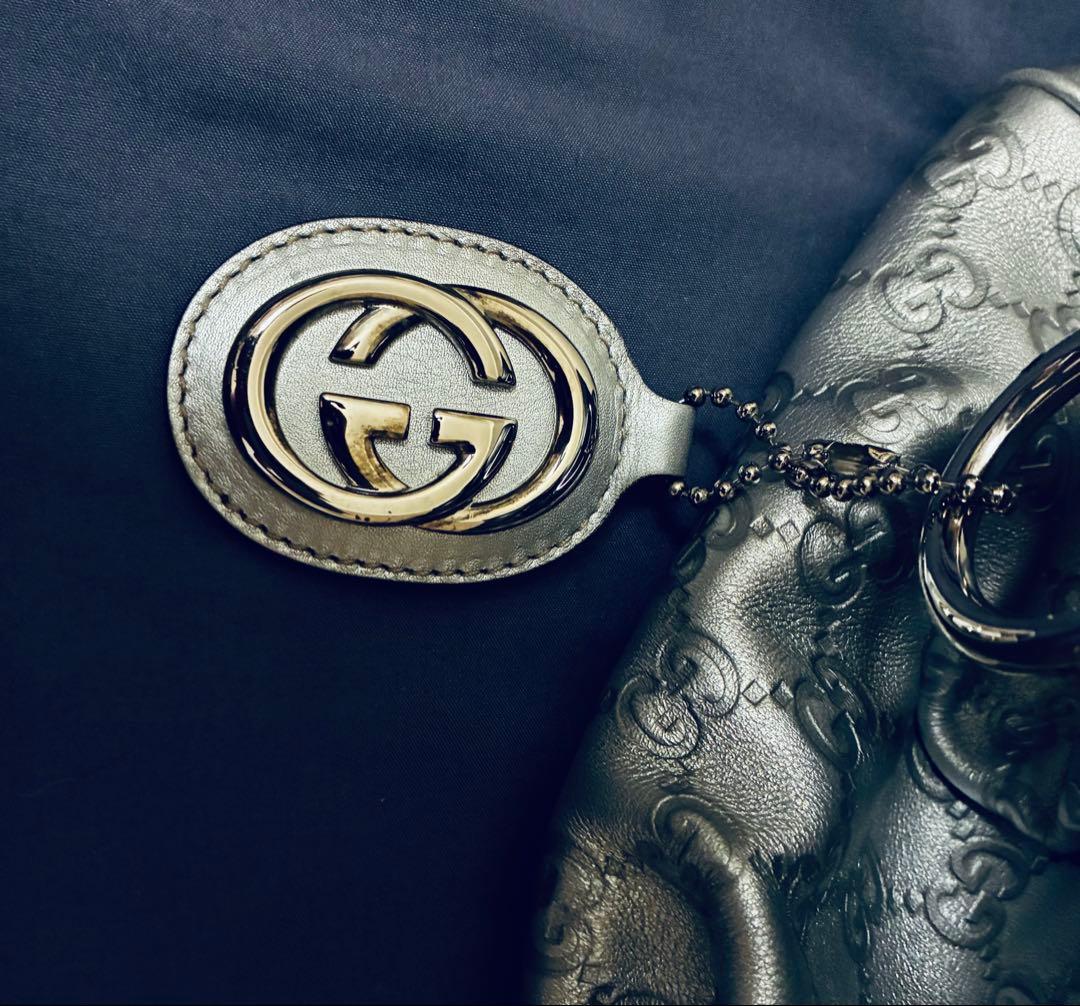 K*D様 GUCCI シルバー トートバッグ 保存袋付き