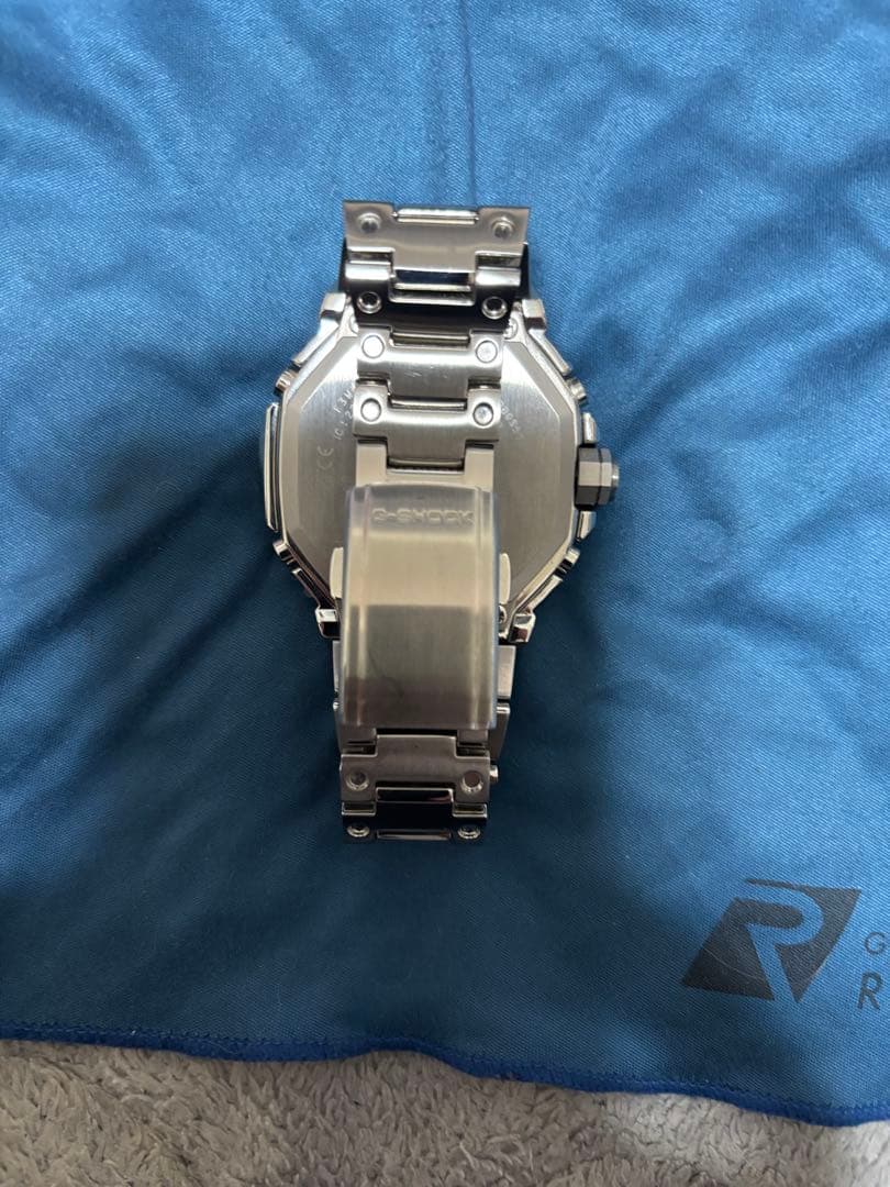 Gショック　GMC-B2100D-1AJF