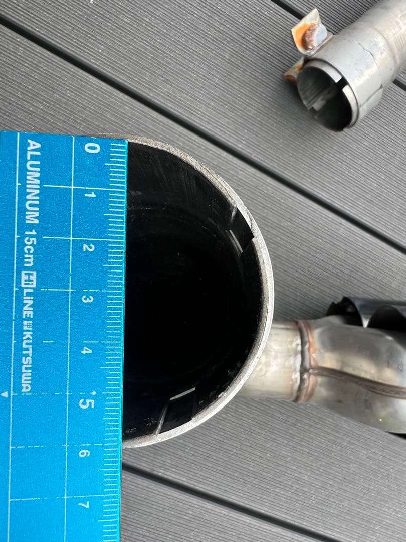 ポルシェ　カイエン 2018年式以降　4本出しマフラーカッター 左右セット