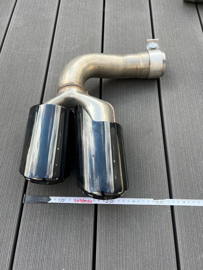 ポルシェ　カイエン 2018年式以降　4本出しマフラーカッター 左右セット