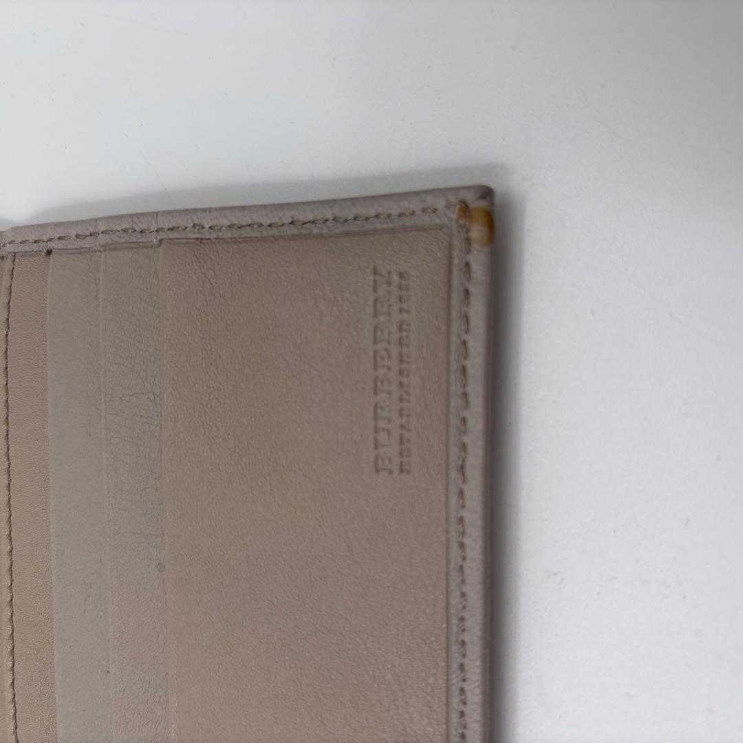 美品 バーバリー レザー長財布 グレージュ ノバチェック 二つ折り 箱付
