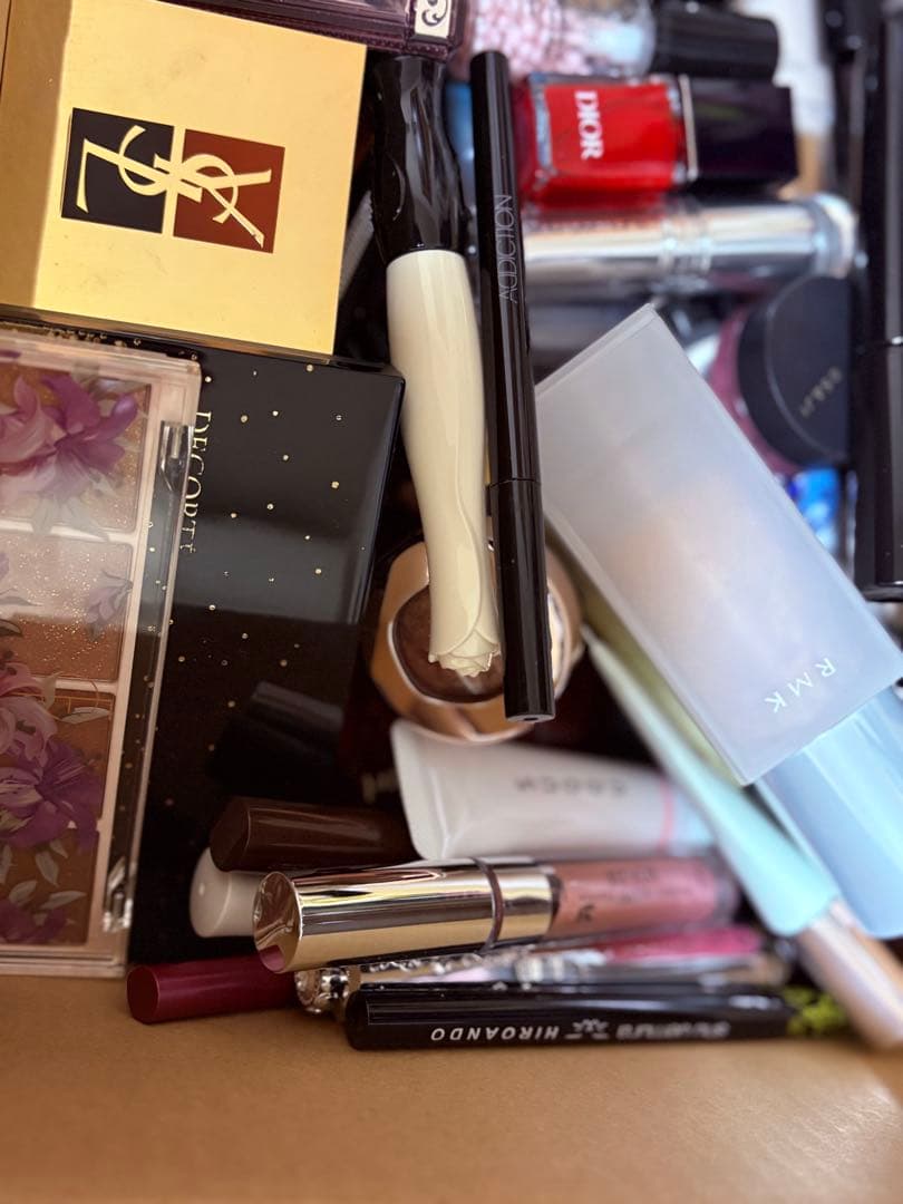 メイクアップ・スキンケアトライアルセットまとめ売り