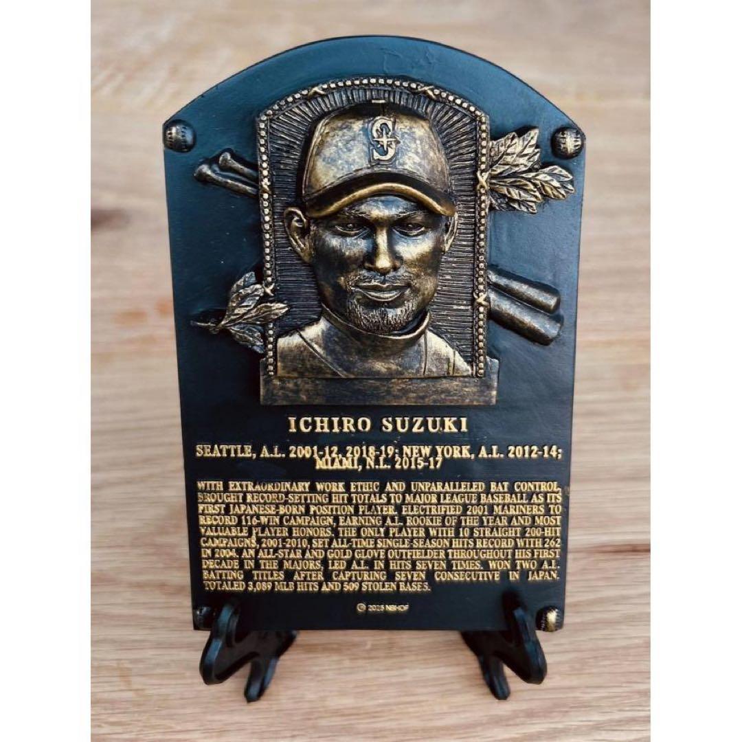 8/10球場配布品 イチロー MLB殿堂入り プラーク　盾 マリナーズ