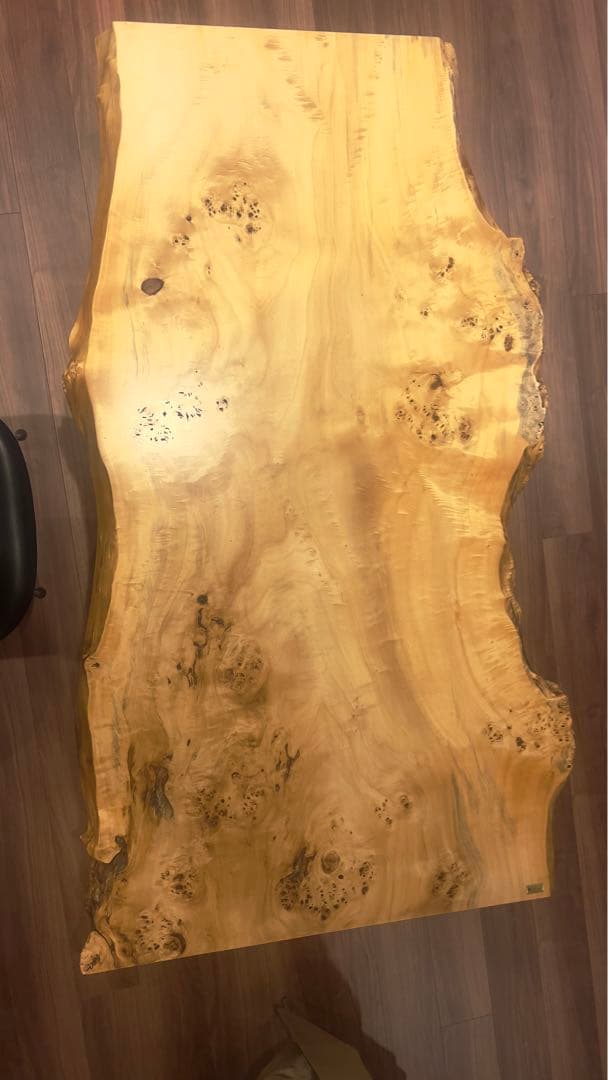 アトリエ木馬ブランド　一枚板ダイニングテーブル　W1400×D800×H700