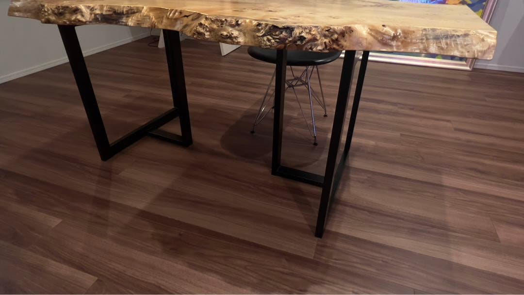 アトリエ木馬ブランド　一枚板ダイニングテーブル　W1400×D800×H700